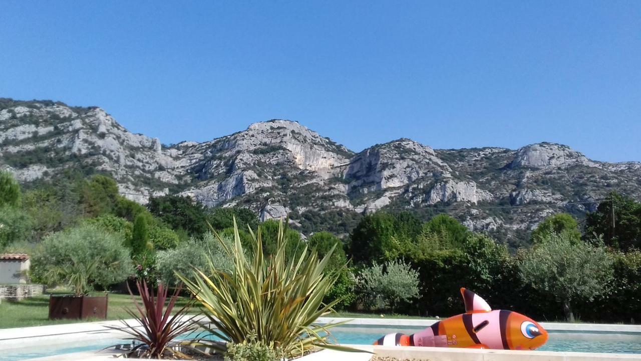 La Petite Maison Robion en Luberon Exterior photo